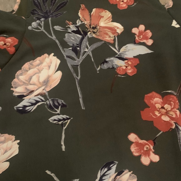 Floral Cold Shoulder Dress - Picture 2 of 6